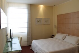 B&B HOTEL First