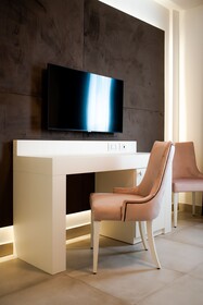 M2 Hotel