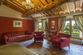 Coselli's Luxury Villas
