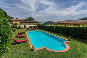 Coselli's Luxury Villas