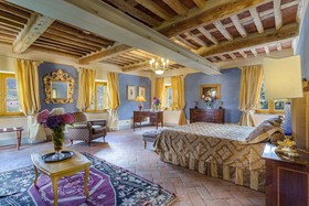 Coselli's Luxury Villas
