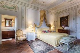 Coselli's Luxury Villas