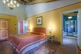Coselli's Luxury Villas