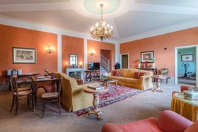 Coselli's Luxury Villas