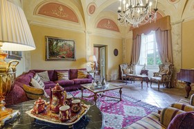 Coselli's Luxury Villas