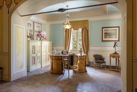Coselli's Luxury Villas