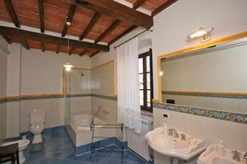 Villa Capolona