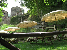 Antico Borgo di Isola Santa