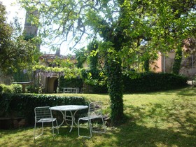 Fattoria di Bacchereto -  Guest House