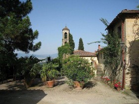 Fattoria di Bacchereto -  Guest House