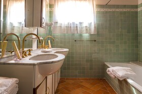 Villa Delia Hotel & Cooking School
