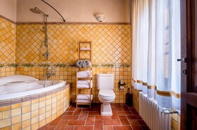 Villa Delia Hotel & Cooking School