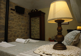 Borgo Tepolini Bed and Breakfast