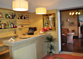 Chiante Hotel Villa Casalecchi