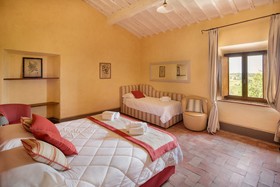 Bossi Di Sopra (Castello Di Bossi)