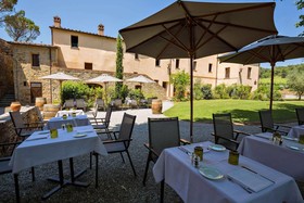 Castel Monastero