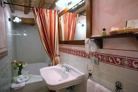 Villa Curina Chianti Resort