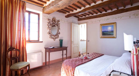 Villa Curina Chianti Resort
