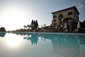 Villa Curina Chianti Resort