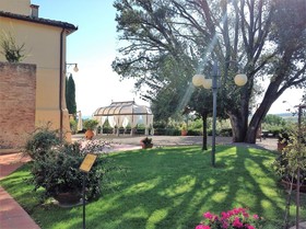 Villa Curina Chianti Resort