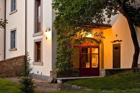 La Casa del Melograno