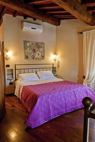 La Casa del Melograno