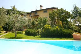 Villa Degli Olivi