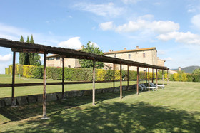 Private Room In Small Medieval Borgo