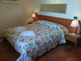 Bed and Breakfast Antiche Scale