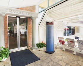 hu Norcenni Girasole Village