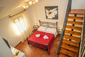 hu Norcenni Girasole Village