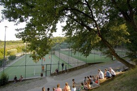 hu Norcenni Girasole Village