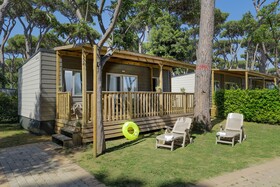 hu Norcenni Girasole Village