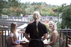 hu Norcenni Girasole Village