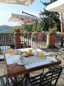 hu Norcenni Girasole Village