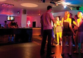 hu Norcenni Girasole Village