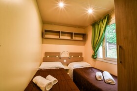 hu Norcenni Girasole Village