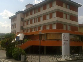 Toscana Hotel & Restaurant