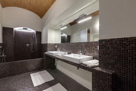 2016 Apartments