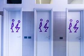 7 Santi Hostel