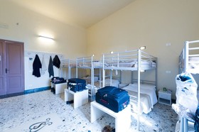 7 Santi Hostel