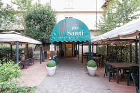 7 Santi Hostel