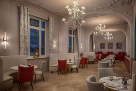 Anglo American Hotel Florence, Curio Collection by Hilton