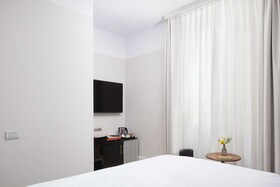 Anglo American Hotel Florence, Curio Collection by Hilton