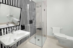 Anglo American Hotel Florence, Curio Collection by Hilton