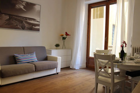 Art Apartment Stazione