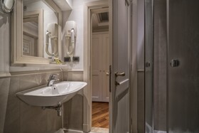 B&B HOTEL Firenze Laurus al Duomo