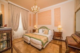 Bernini Palace