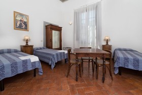 Casa Santo Nome di Gesu