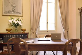 Luxury Bed and Breakfast Cerretani Palace